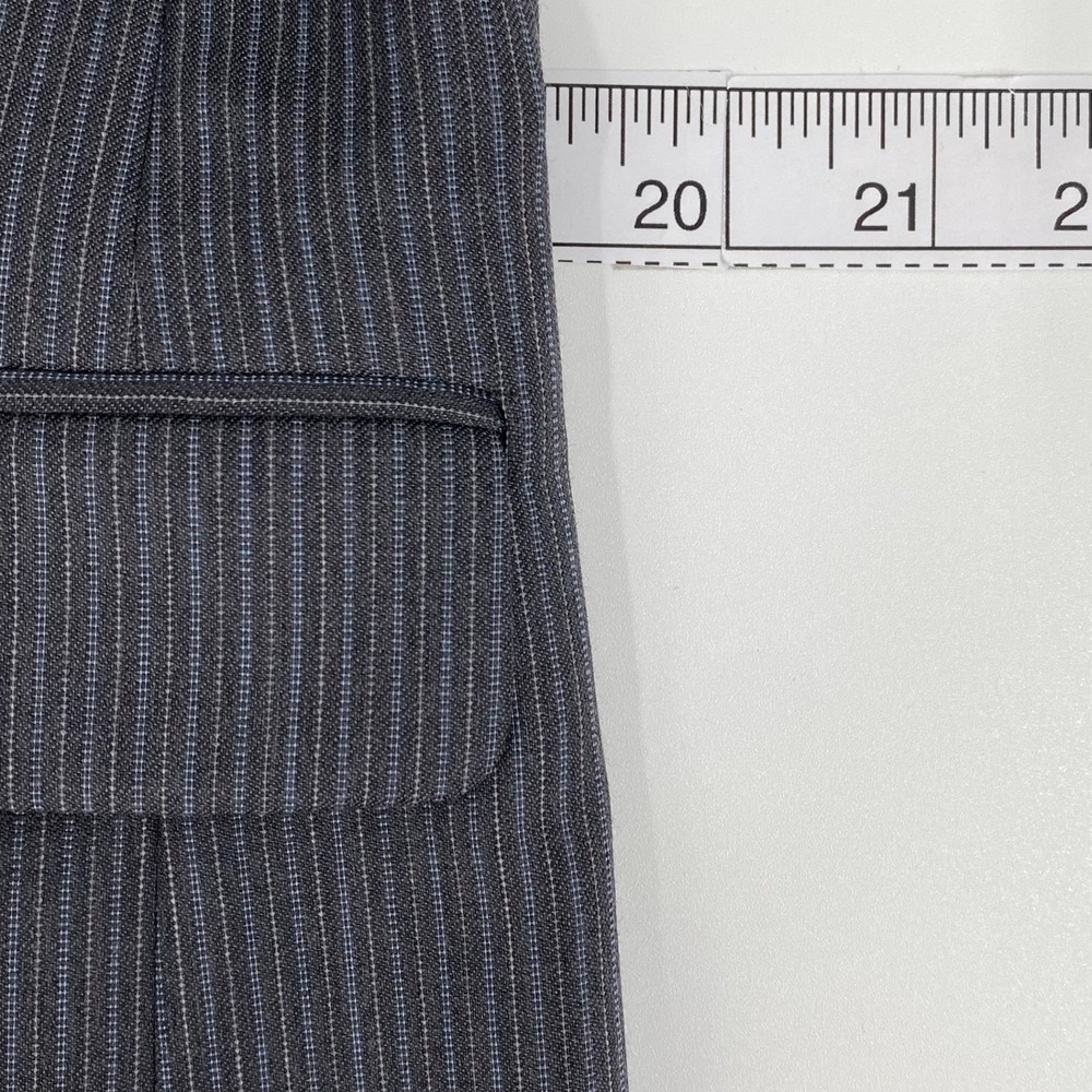 Jos. A. Bank Men's 40R* Slim Fit Two-Piece Suit Gray Pinstripe Blazer & Trousers - Picture 10 of 16